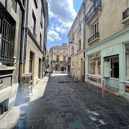 Appartement Clou Dans Le Fer Hyper Centre Immeuble Luxueux *