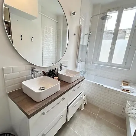 Clou Dans Le Fer Hyper Centre Immeuble Luxueux * Reims