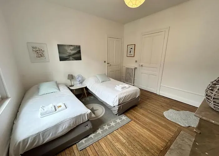 Clou Dans Le Fer Hyper Centre Immeuble Luxueux رانس