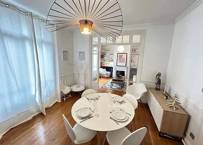 Clou Dans Le Fer Hyper Centre Immeuble Luxueux Lejlighed Reims