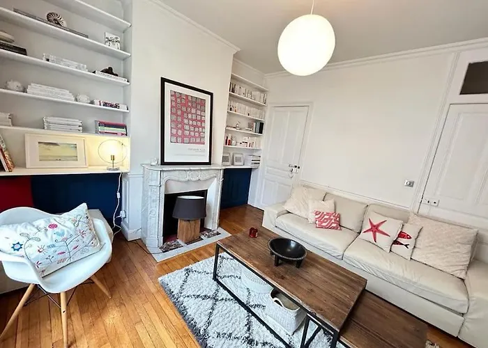 Clou Dans Le Fer Hyper Centre Immeuble Luxueux Reims