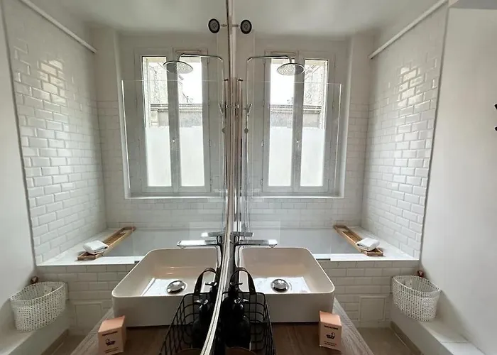 Clou Dans Le Fer Hyper Centre Immeuble Luxueux